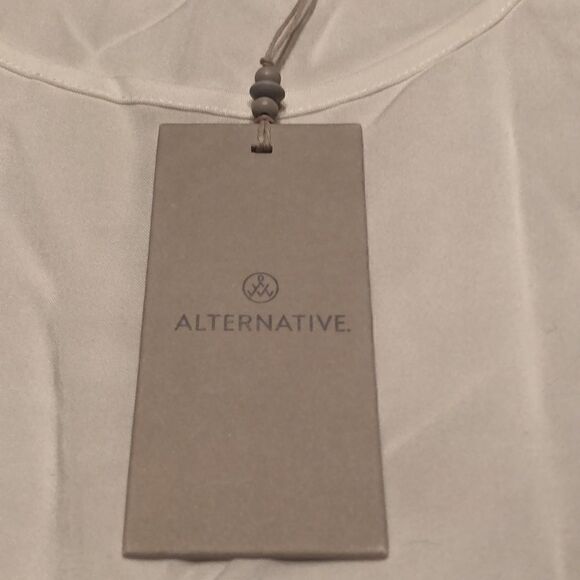 Alternative top scoop neck upgraded rayon tee Size L - Picture 5 of 9
